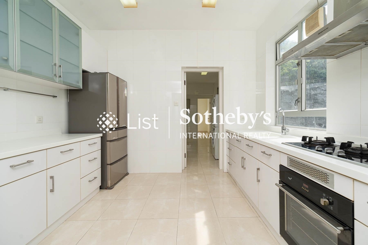 Evergreen Villa 松柏新邨 | Kitchen