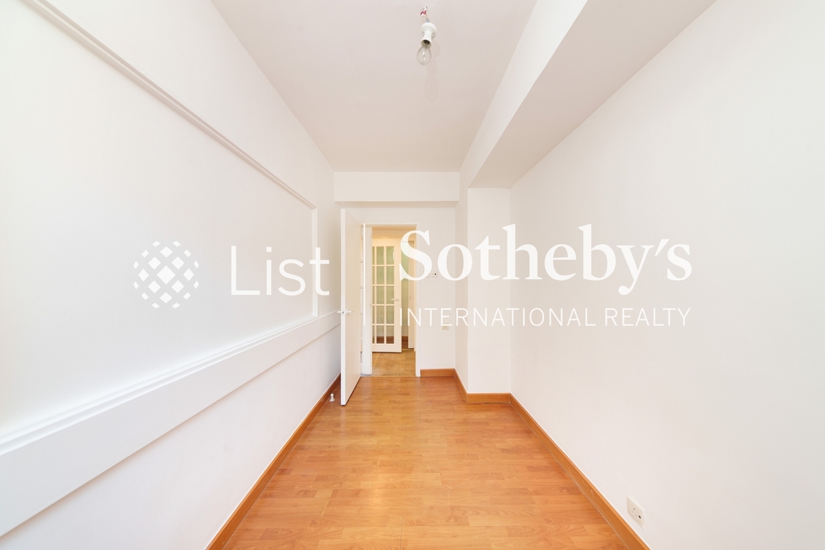 Evergreen Villa 松柏新邨 | Forth bedroom