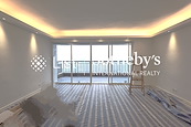 Evergreen Villa 松柏新邨 | Living Room