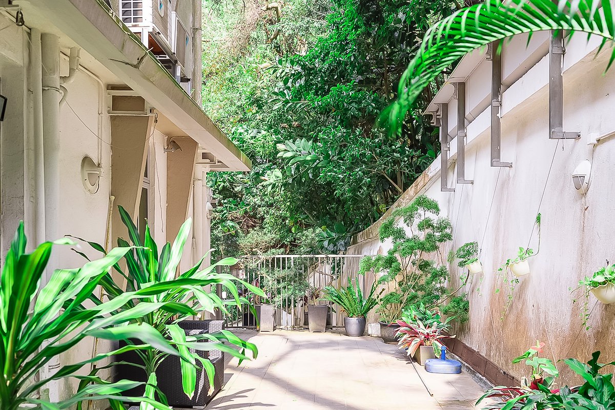 98 Repulse Bay Road 淺水灣道98號 | Private Garden off Master Bedroom