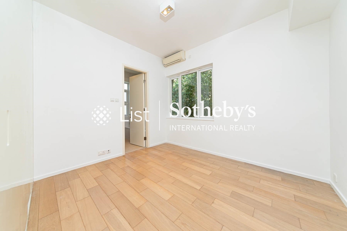 98 Repulse Bay Road 浅水湾道98号 | Second En-suite Bedroom