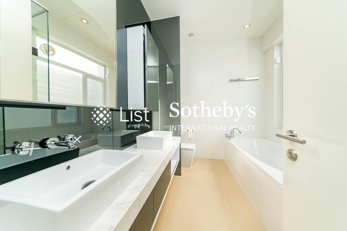 98 Repulse Bay Road 浅水湾道98号 | Master Bathroom