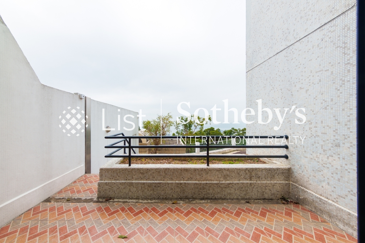 Ondina Heights 安寧台 | Balcony off Master Bedroom