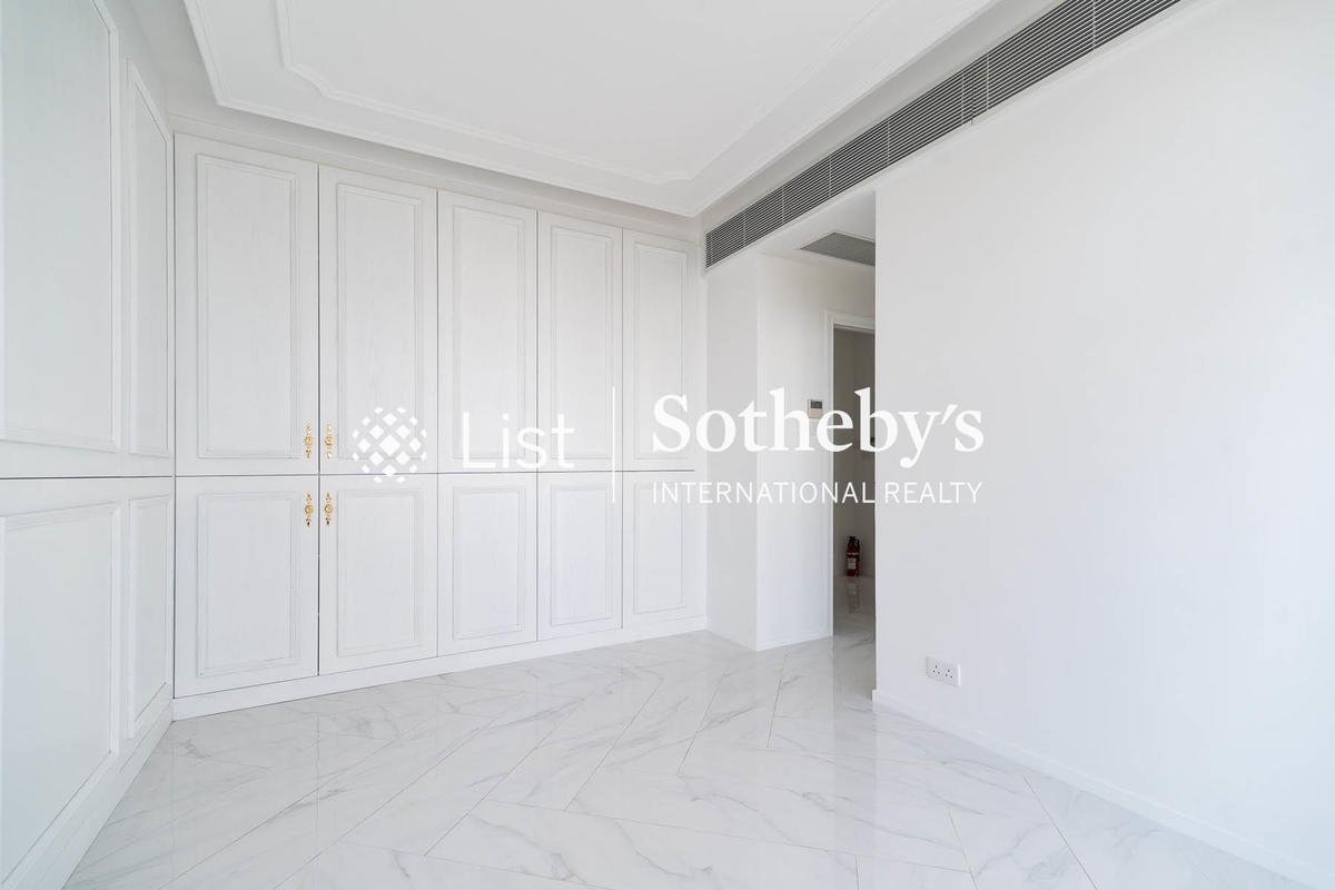 Cheuk Nang Lookout 卓能山莊 | Third En-suite Bedroom