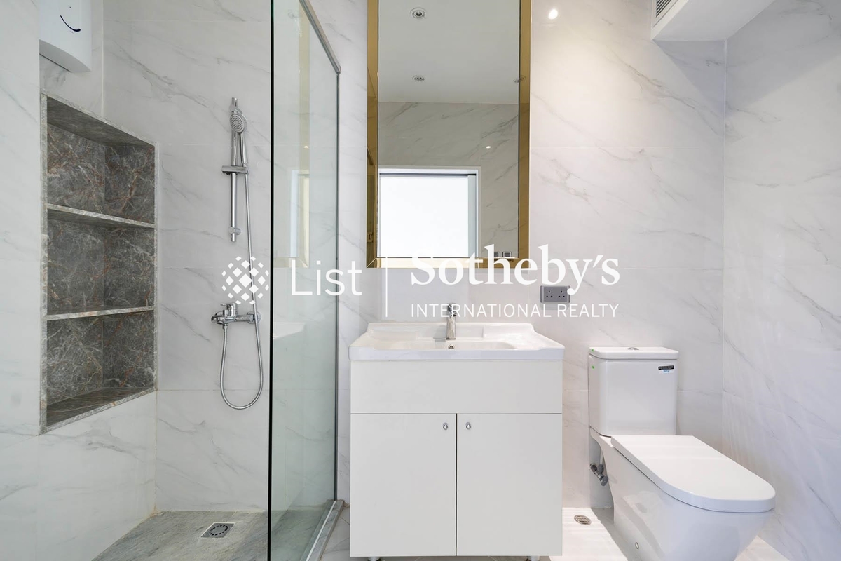 Cheuk Nang Lookout 卓能山莊 | Second En-suite Bathroom