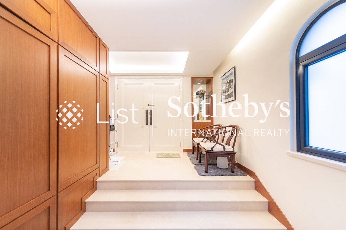 Severn Hill 倚雲山莊 | Entrance