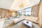 31 Barker Road 白加道31號 | Living Room