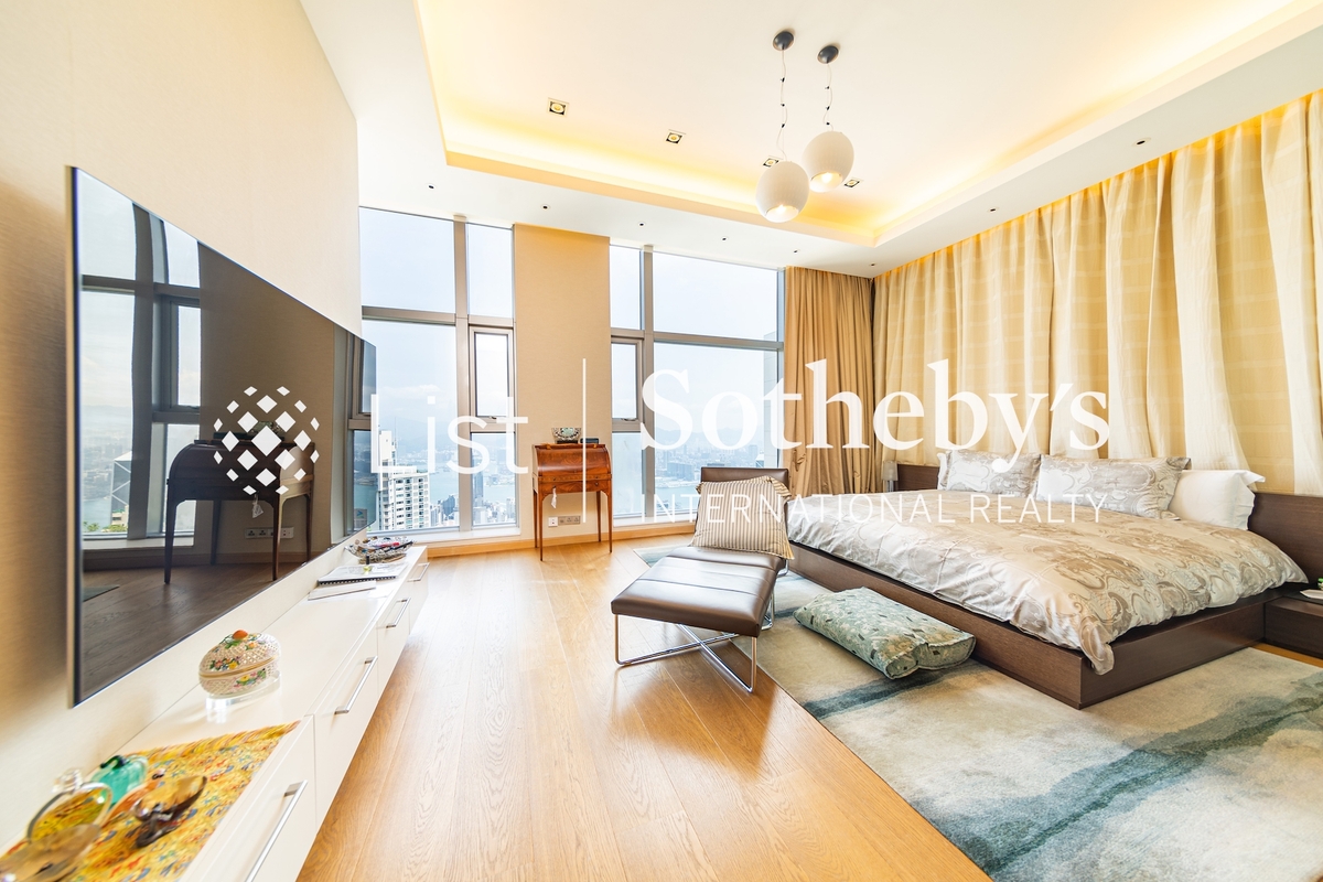31 Barker Road 白加道31號 | Master Bedroom