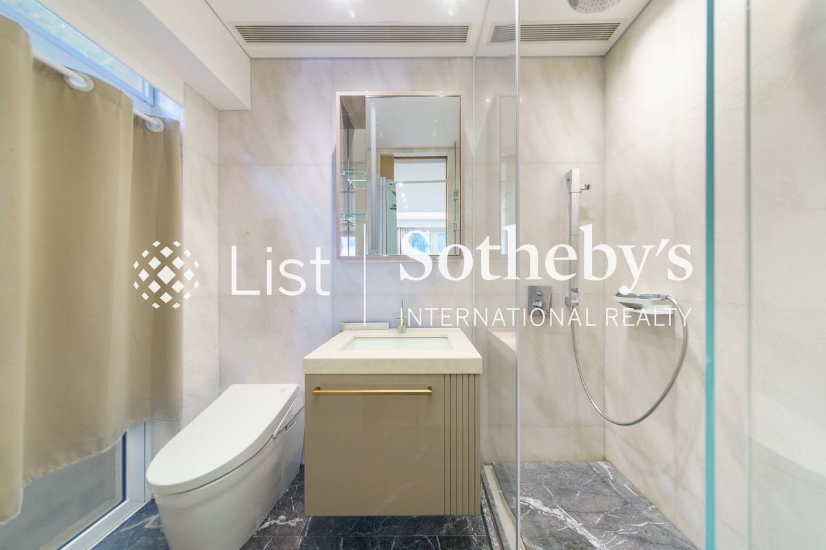 Gough Hill Road 歌赋山道 | Third En-suite Bathroom