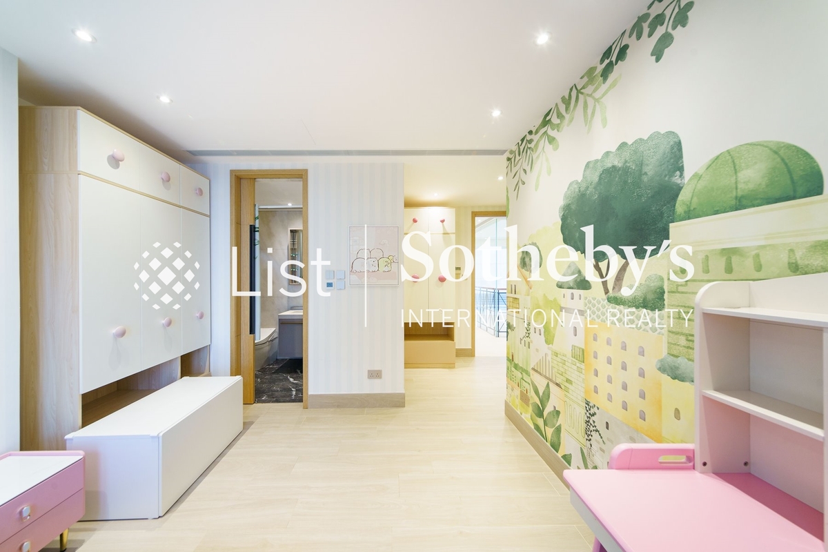 Gough Hill Road 歌赋山道 | Third En-suite Bedroom