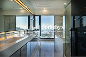 Chateau De Peak 顯峰居 | Second En-suite Bathroom