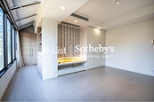 Chateau De Peak 顯峰居 | Fourth En-suite Bedroom