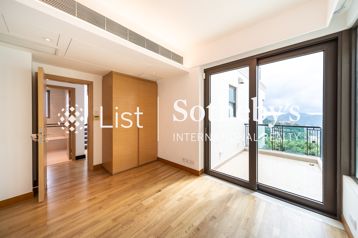 No. 74 Mount Kellett Road 加列山道74號 | Built-in Wardrobe in Fourth Bedroom 