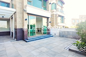 No. 74 Mount Kellett Road 加列山道74號 | Private Garden off Living Room