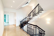 No. 74 Mount Kellett Road 加列山道74號 | Corridor