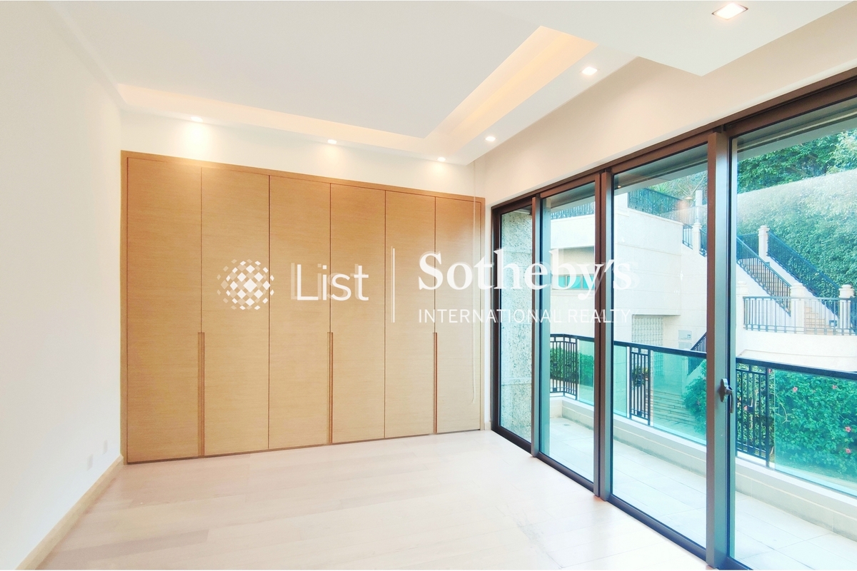 No. 74 Mount Kellett Road 加列山道74號 | Second En-suite Bedroom