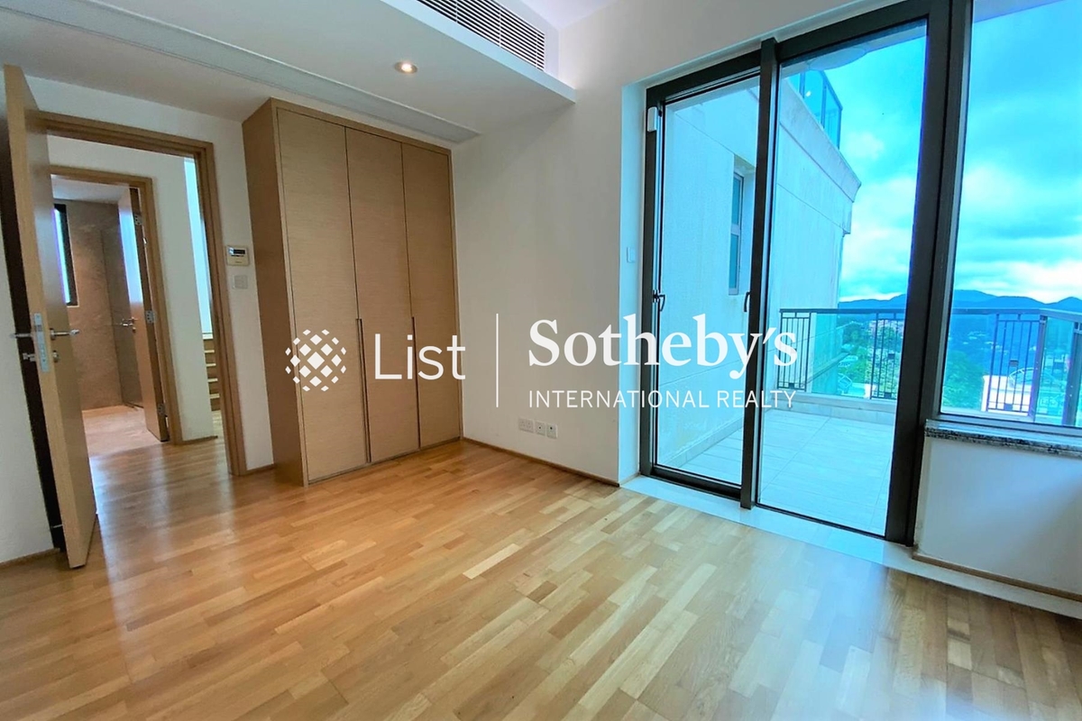 No. 74 Mount Kellett Road 加列山道74號 | Fourth Bedroom