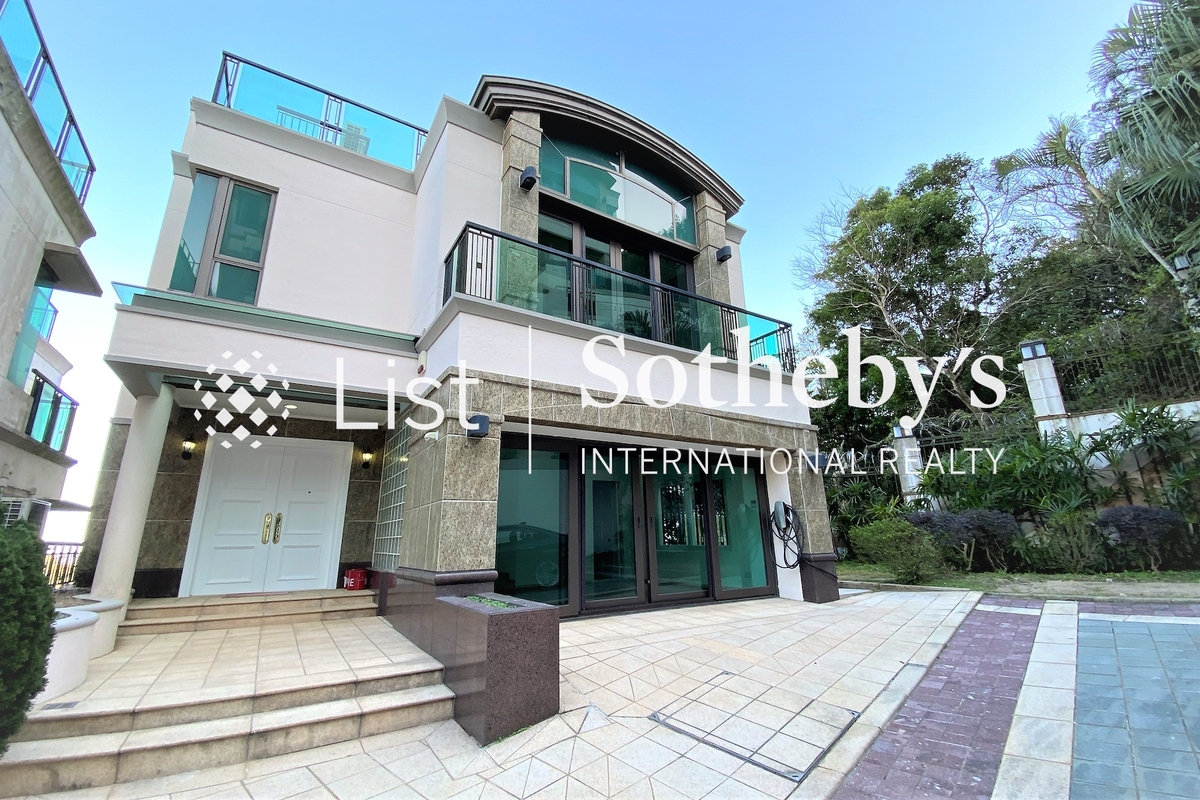 No. 74 Mount Kellett Road 加列山道74號 | House Outlook