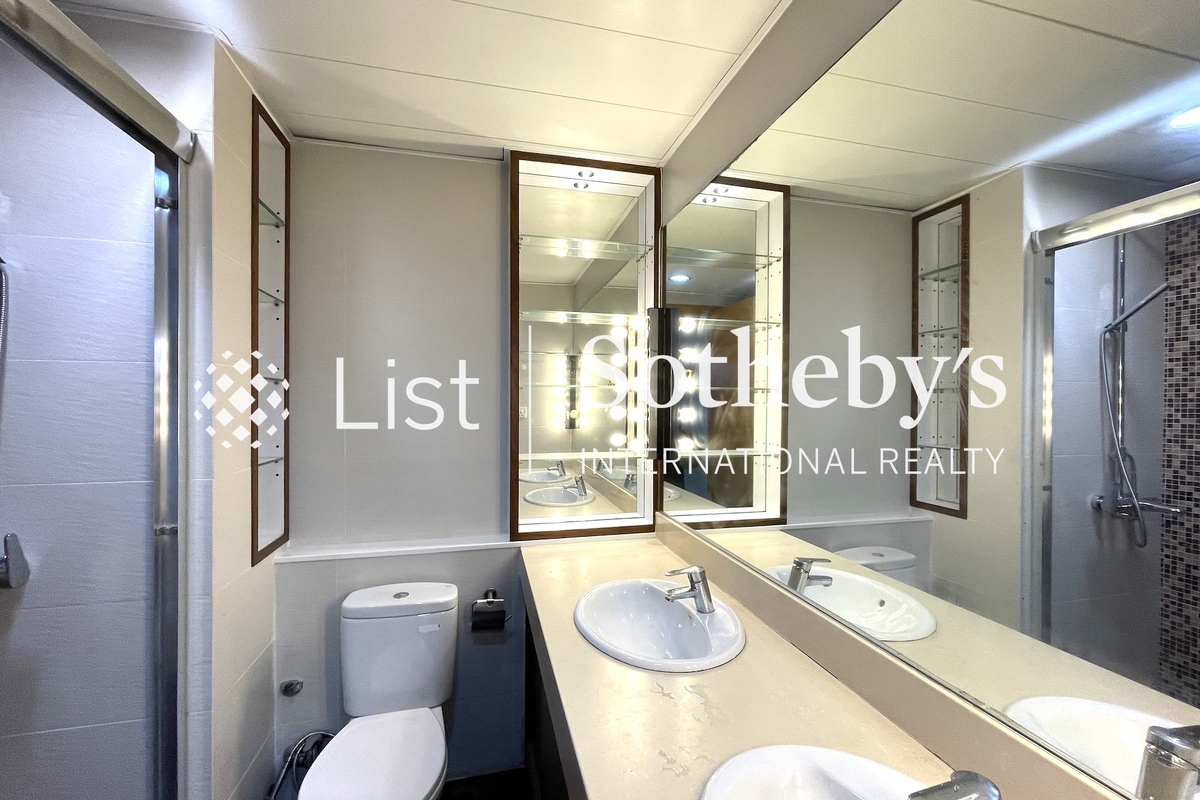 Cavendish Heights 嘉雲臺 | Master Bathroom