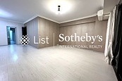 Cavendish Heights 嘉雲臺 | Living and Dining Room