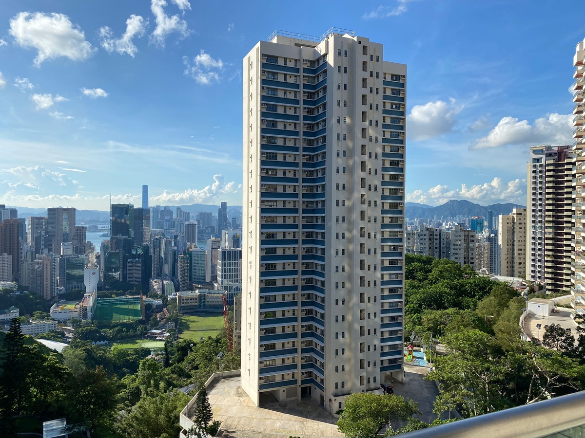 Cavendish Heights 嘉雲臺 | View from Living and Dining Room