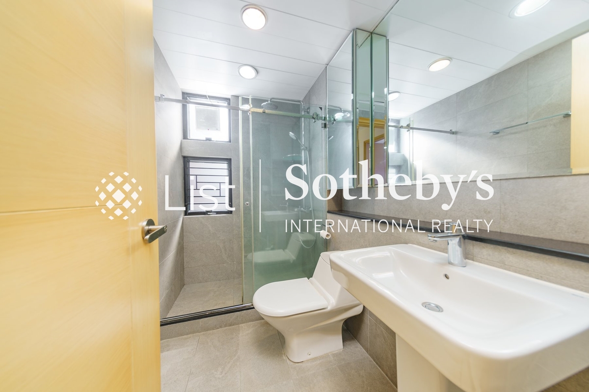 Cavendish Heights 嘉云台 | Guest Bathroom