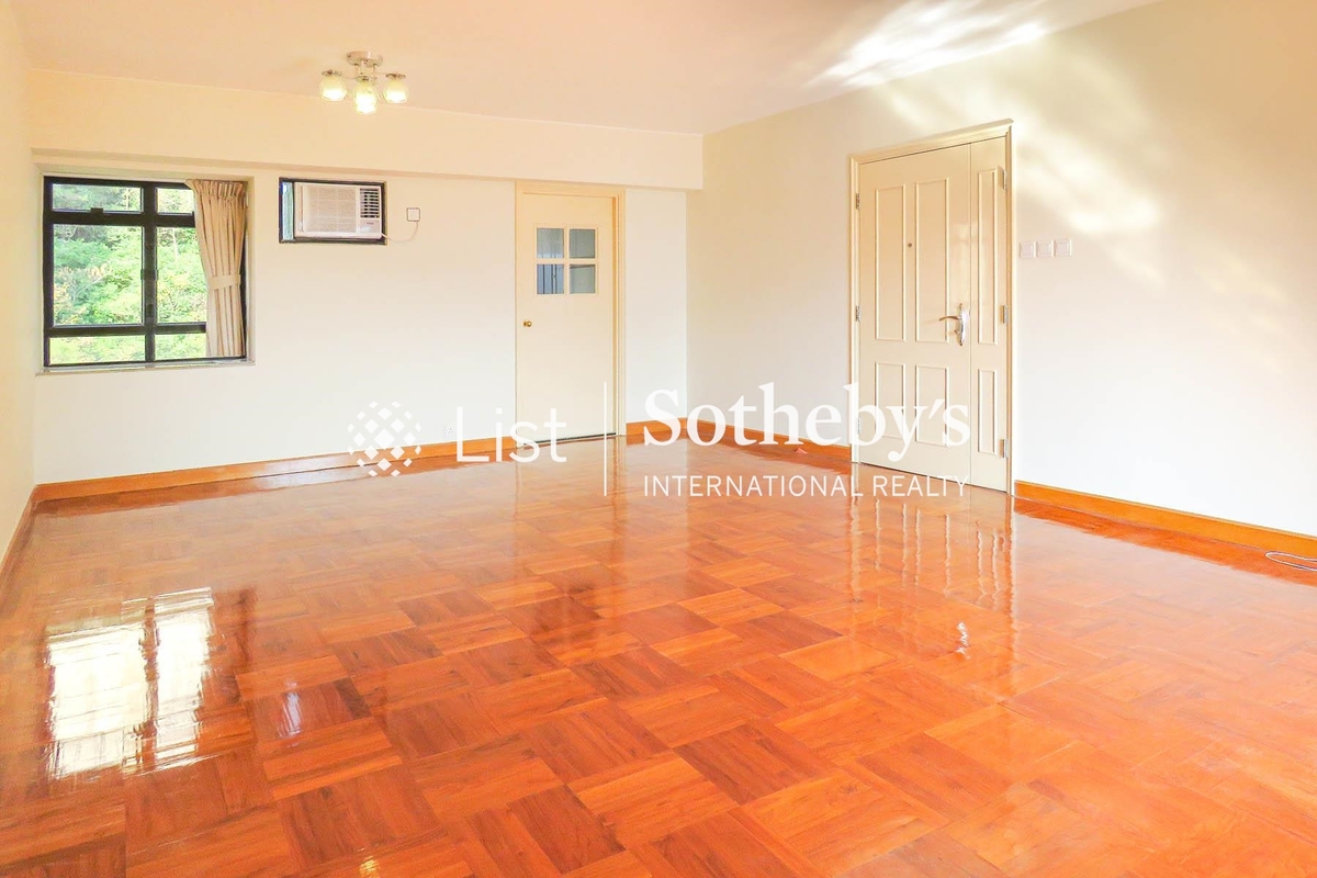 Cavendish Heights 嘉云台 | Living and Dining Room