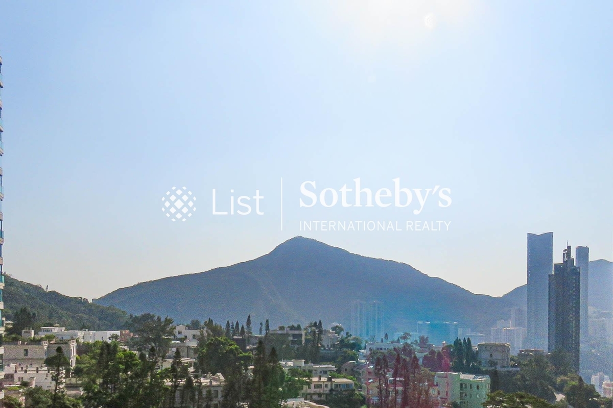 Cavendish Heights 嘉云台 | View from Living and Dining Room