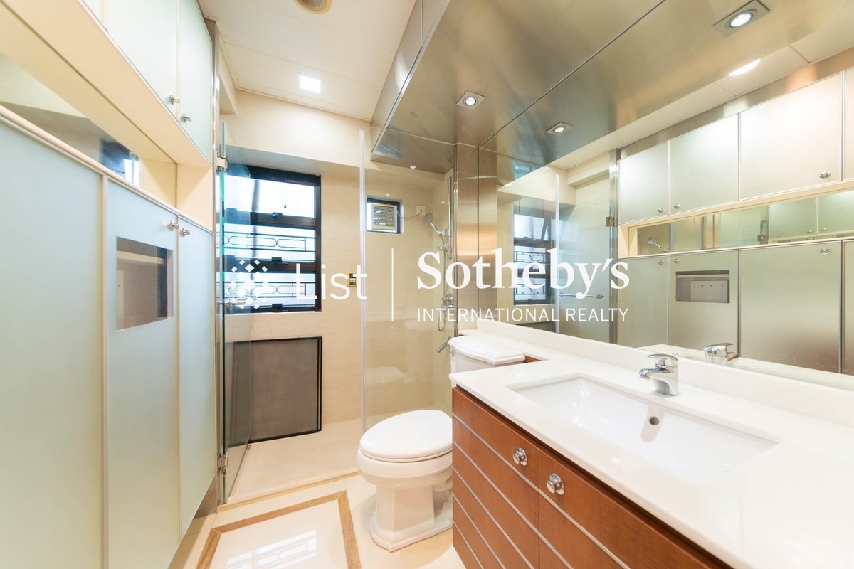 Cavendish Heights 嘉雲臺 | Master Bathroom