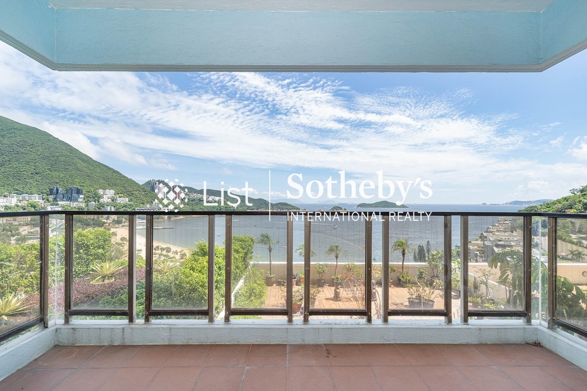 Repulse Bay Apartments 淺水灣花園大廈 | Balcony off Living and Dining Room
