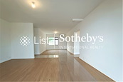 Repulse Bay Apartments 浅水湾花园大厦 | Living and Dining Room