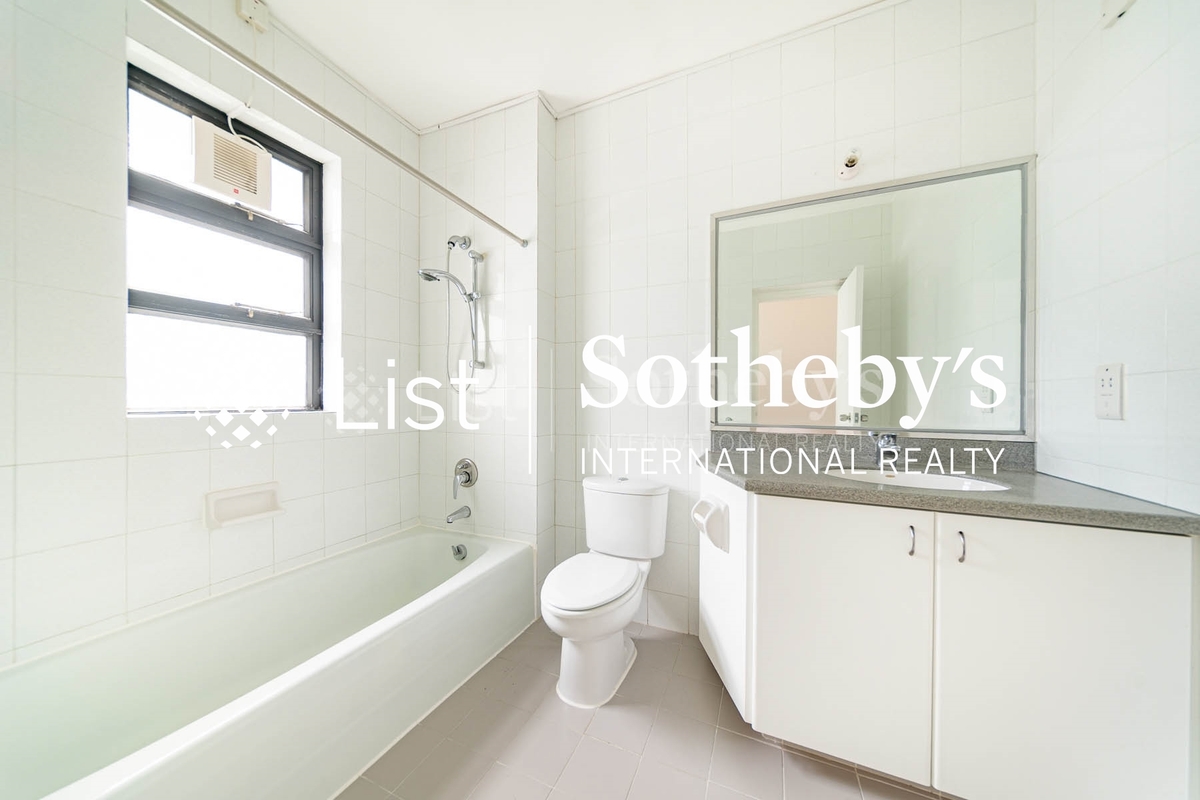 Repulse Bay Apartments 浅水湾花园大厦 | Second En-suite Bathroom