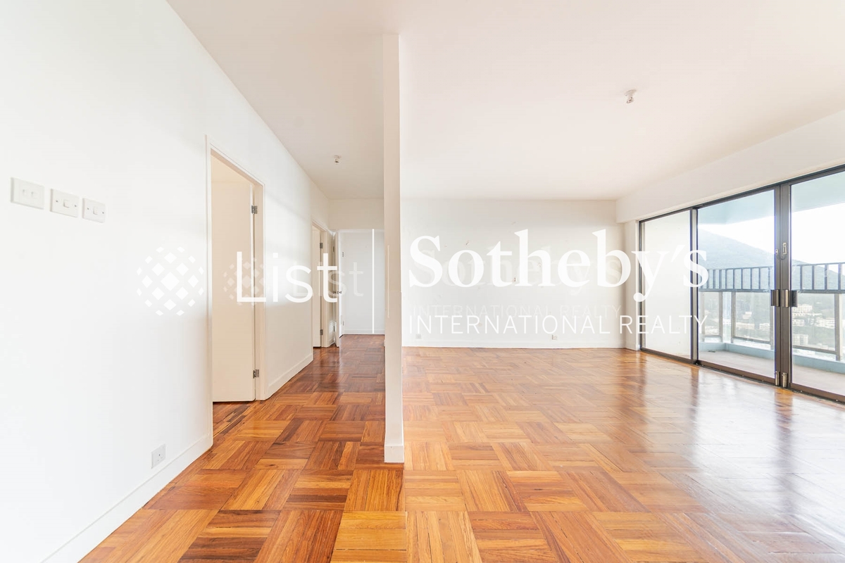 Repulse Bay Apartments 浅水湾花园大厦 | Living Room