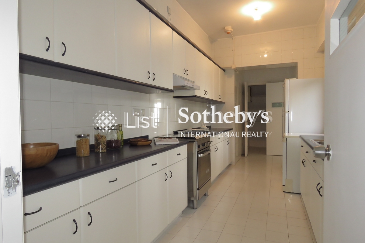 Repulse Bay Apartments 浅水湾花园大厦 | Kitchen