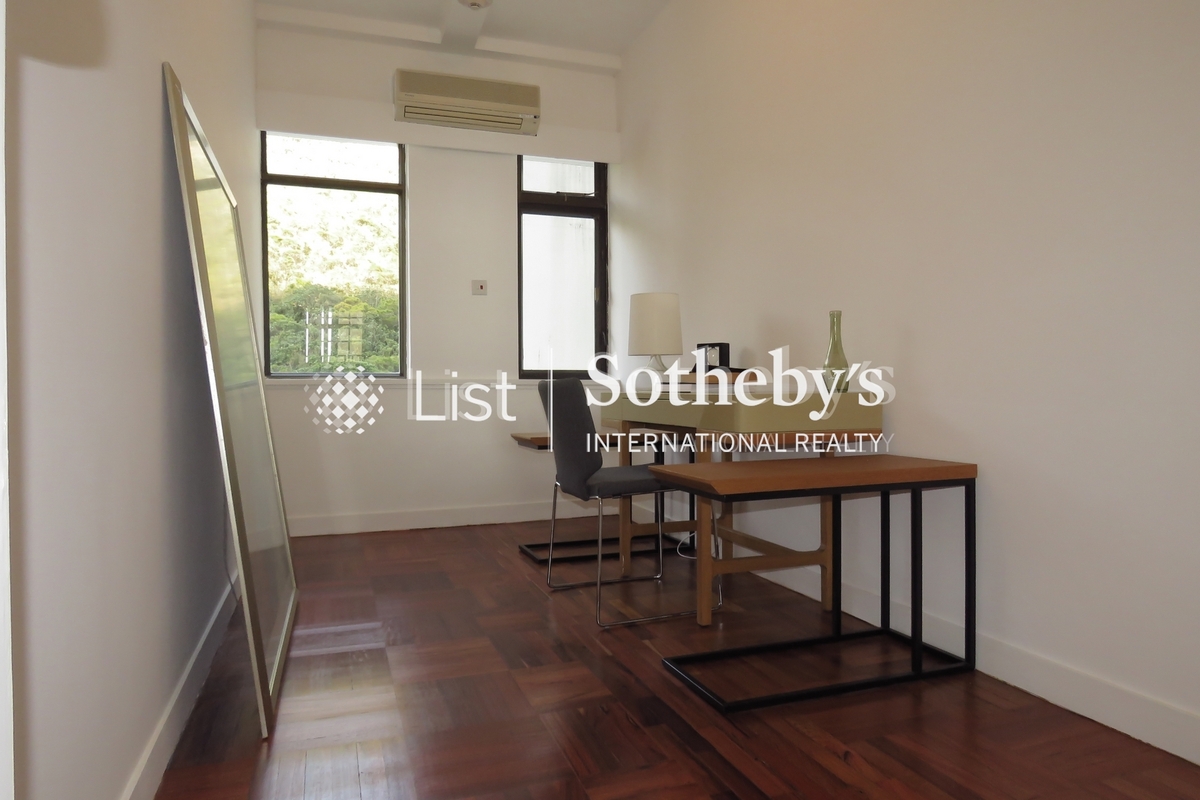 Repulse Bay Apartments 浅水湾花园大厦 | Third Bedroom