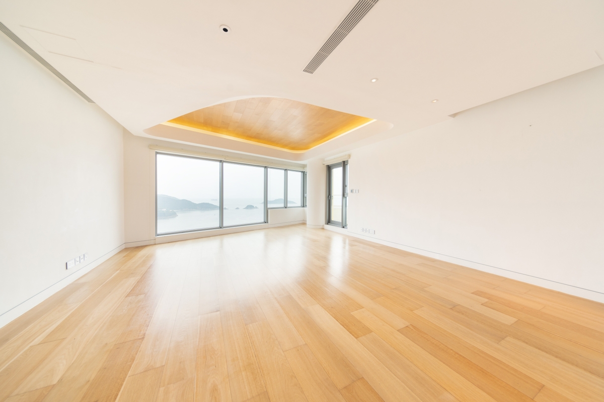 The Repulse Bay 影灣園 | Living and Dining Room