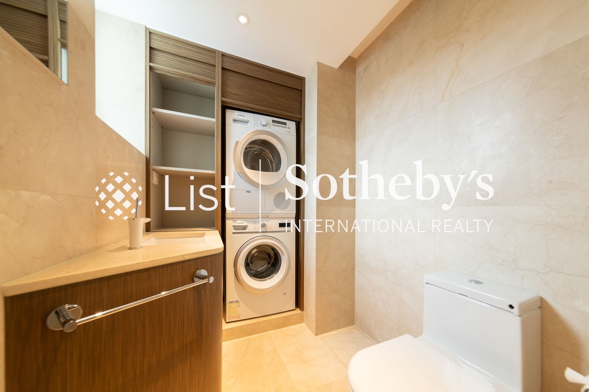 The Repulse Bay 影灣園 | Guest Powder Room