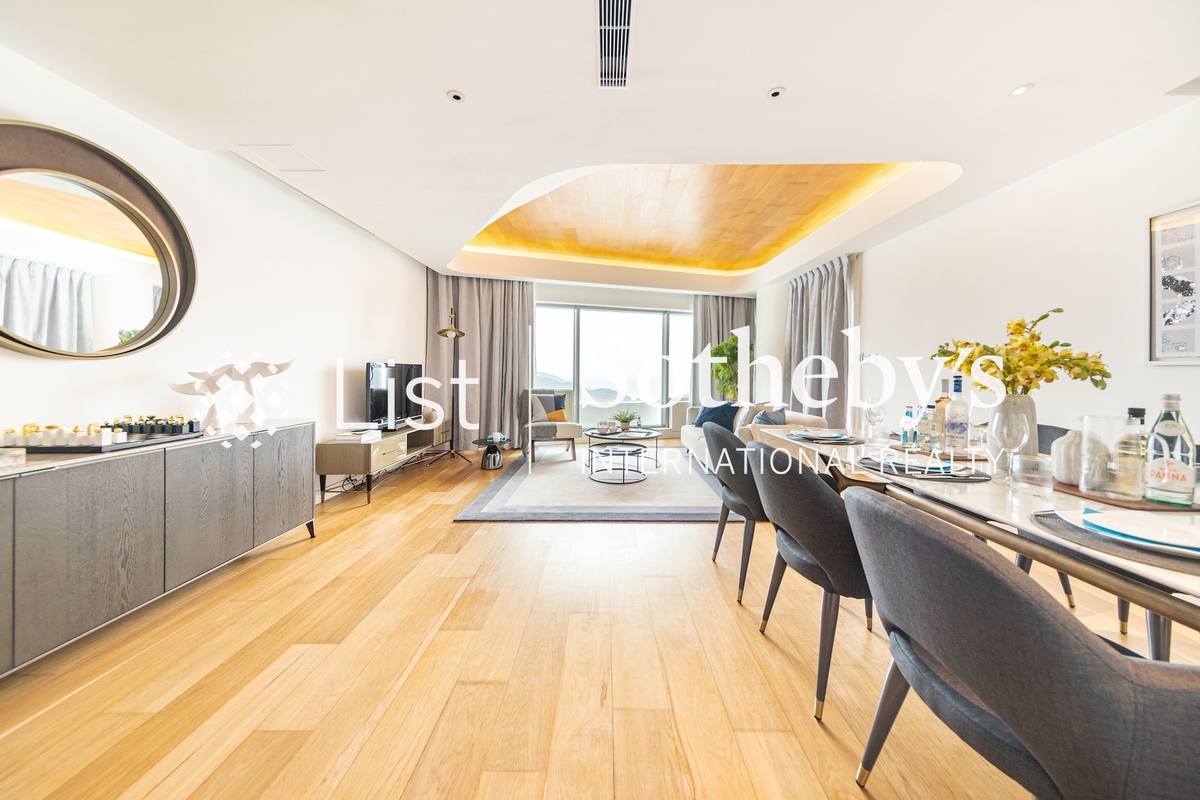 The Repulse Bay 影灣園 | Living and Dining Room