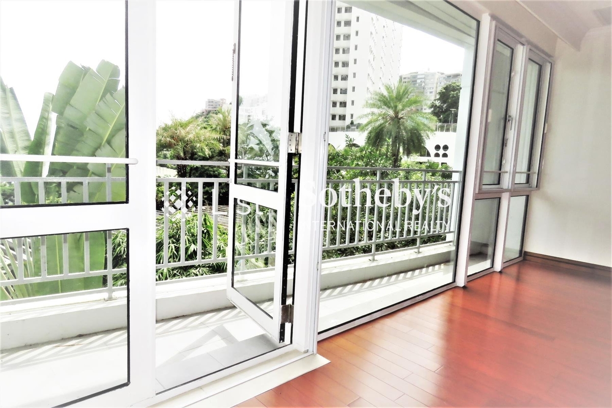 The Repulse Bay 影灣園 | Balcony off Living and Dining Room