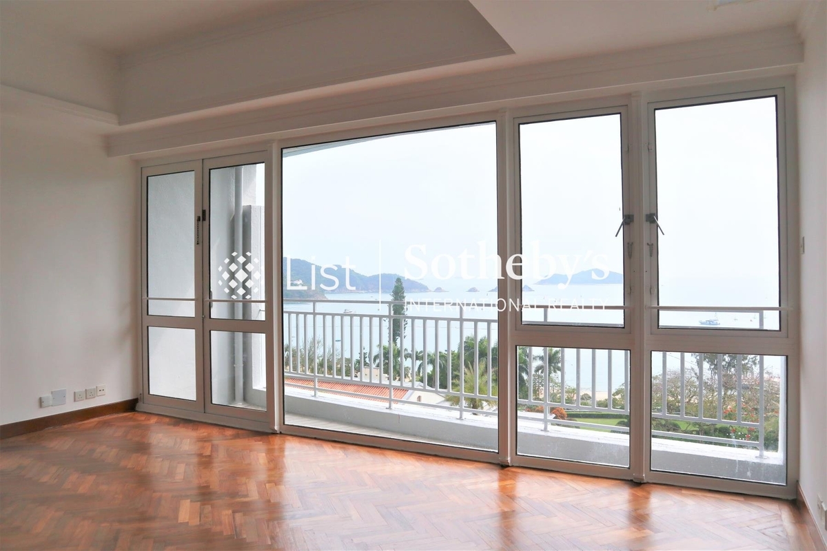 The Repulse Bay 影灣園 | Living and Dining Room