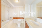 The Repulse Bay 影灣園 | Guest Bathroom