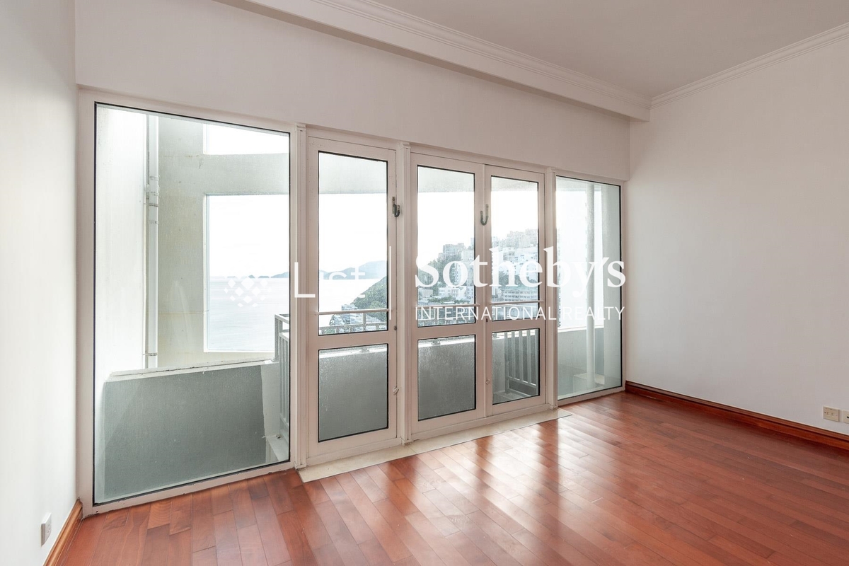 The Repulse Bay 影灣園 | Master Bedroom