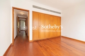 The Repulse Bay 影灣園 | Built-in Wardrobe in Master Bedroom