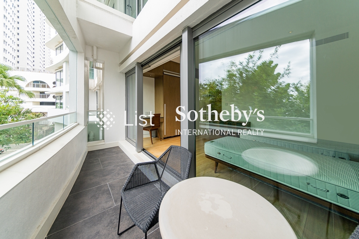 The Repulse Bay 影湾园 | Balcony off Second Bedroom