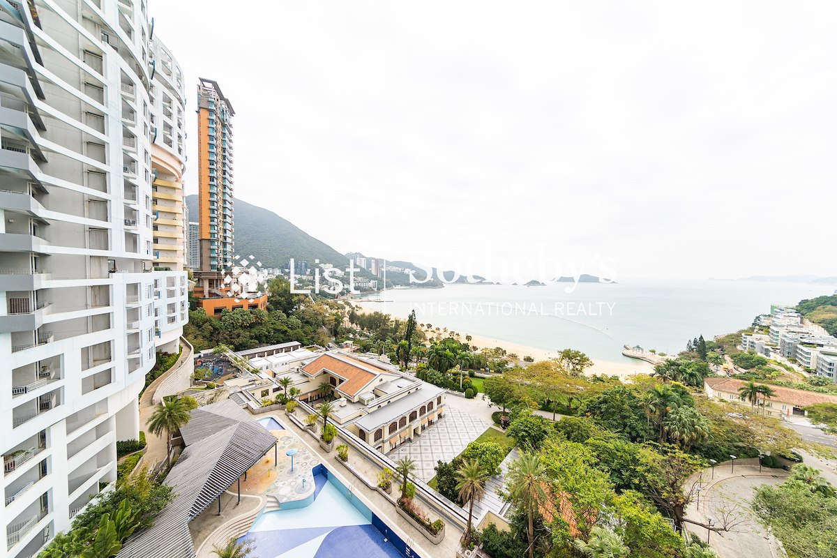 The Repulse Bay 影湾园 | View from Balcony