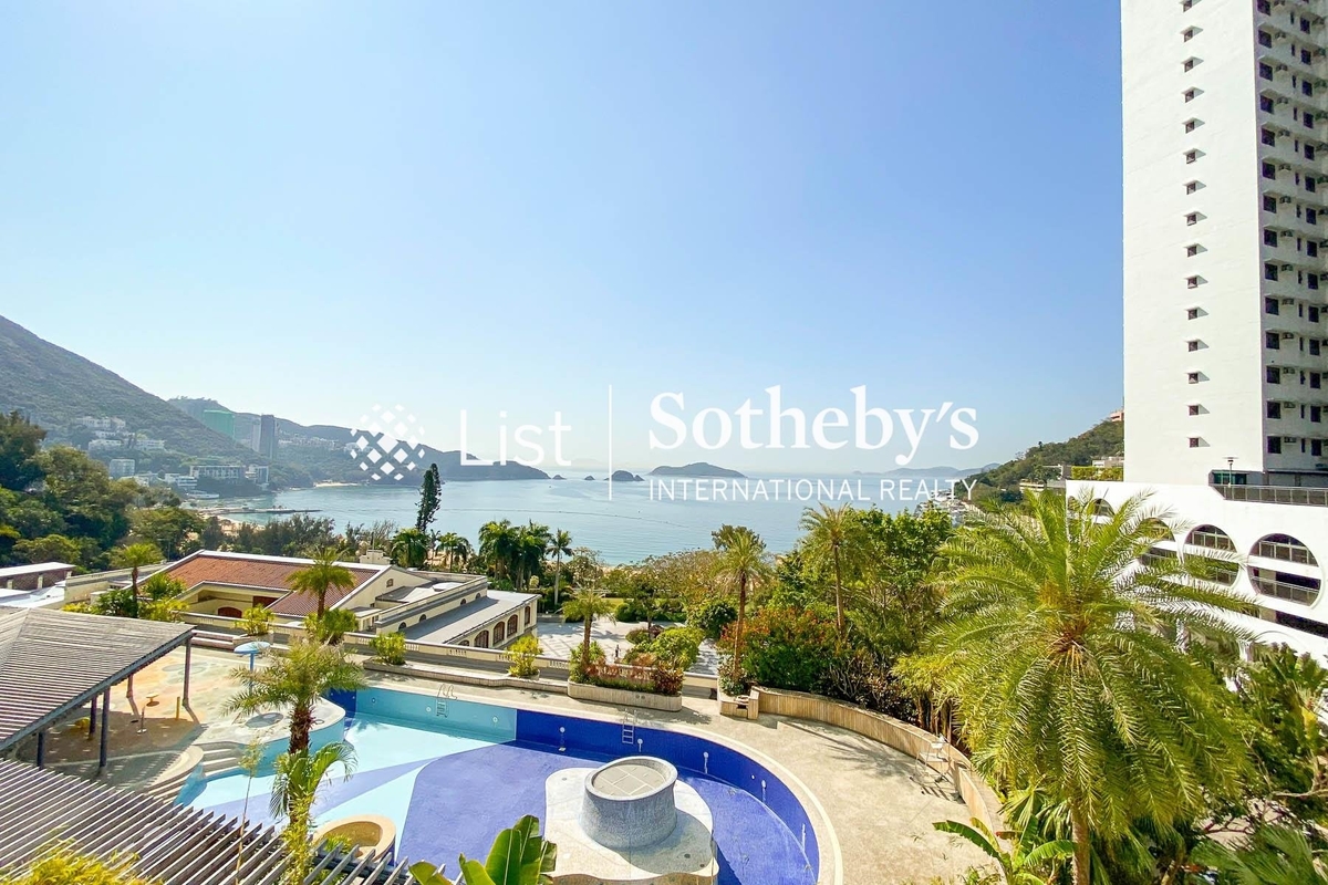 The Repulse Bay 影灣園 | View from Living and Dining Room