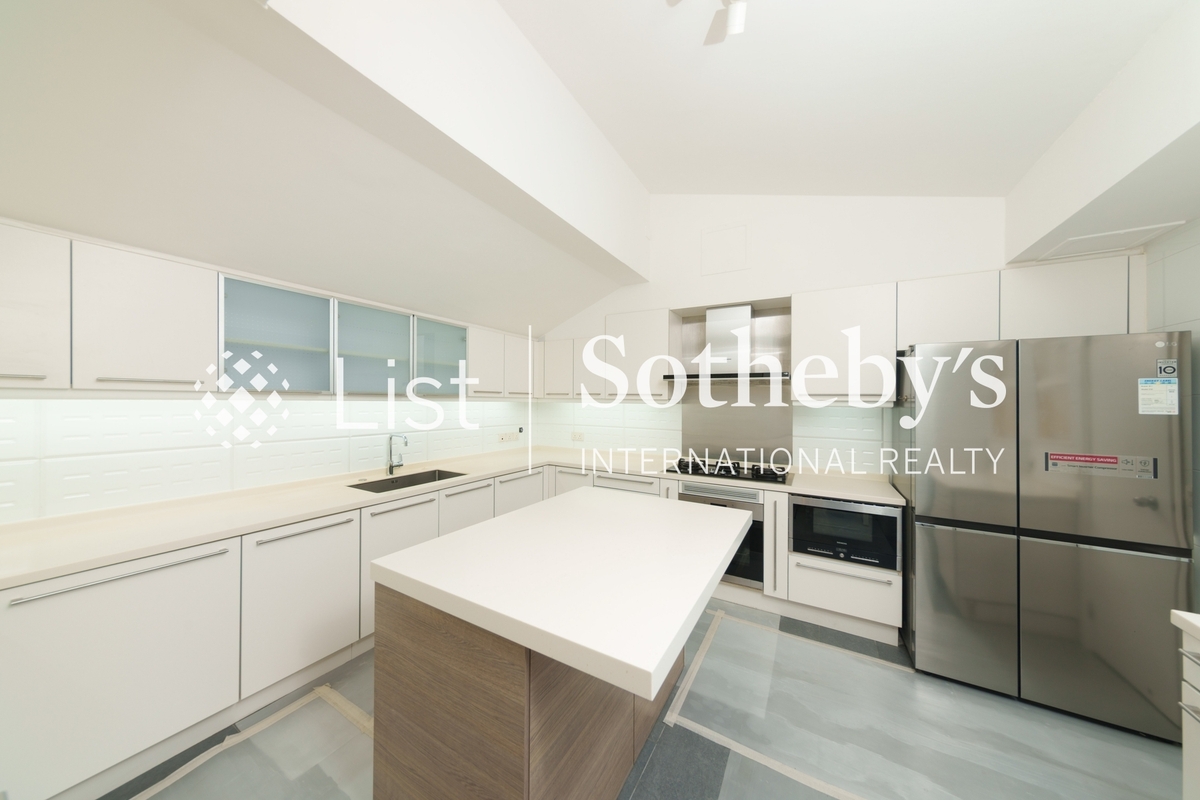 Strawberry Hill 紅梅閣 | Kitchen