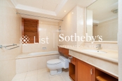 The Repulse Bay 影湾园 | Guest Bathroom