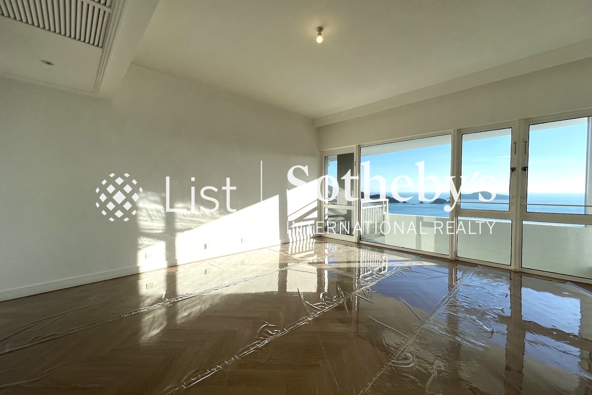 The Repulse Bay 影灣園 | Master Bedroom