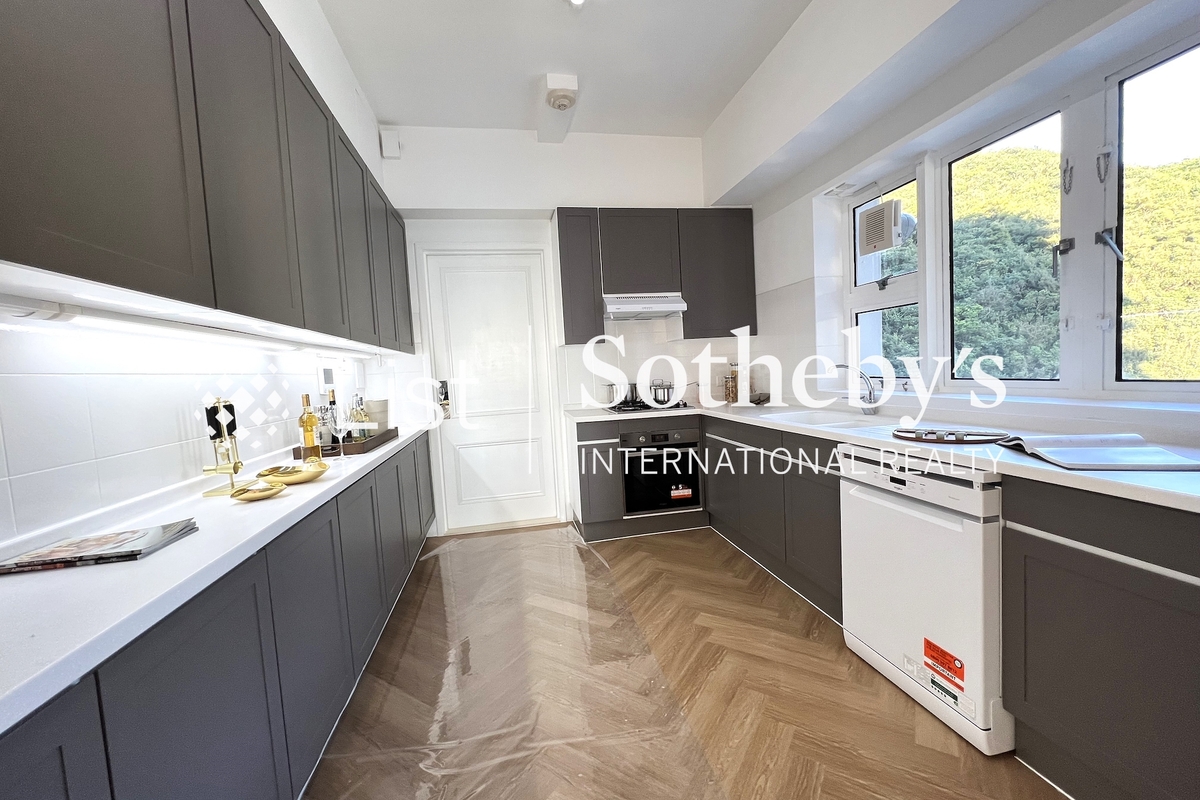 The Repulse Bay 影灣園 | Kitchen